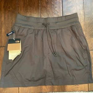 The North Face Women's Skort in size small in graphite grey, new with tags